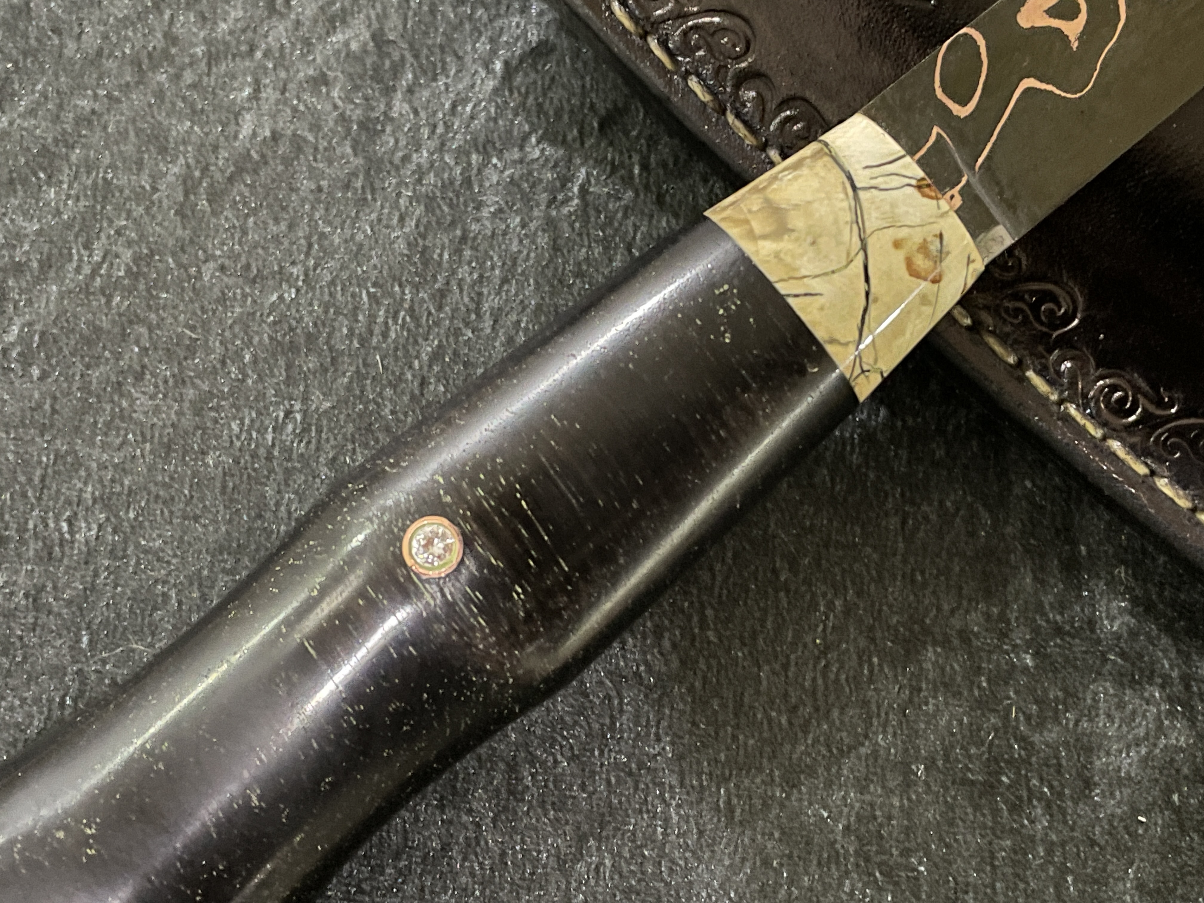 Puukko - Leuku